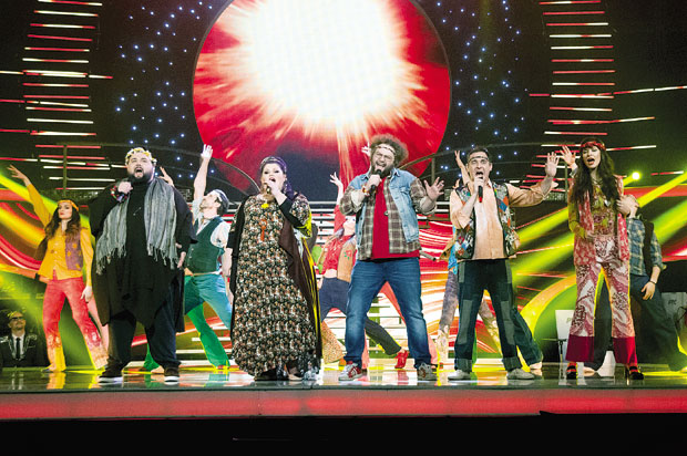 НОВОСТИ НА СНИМАЊУ ШОУ-ПРОГРАМА ЛУДА НОЋ: Недостају само Ноле и Тео
